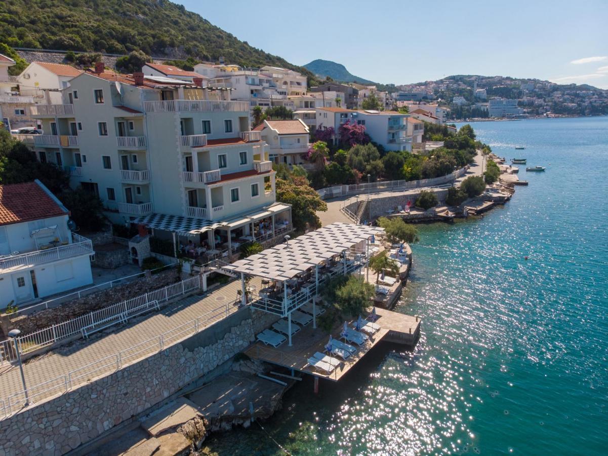 Hotel Posejdon Неум Экстерьер фото