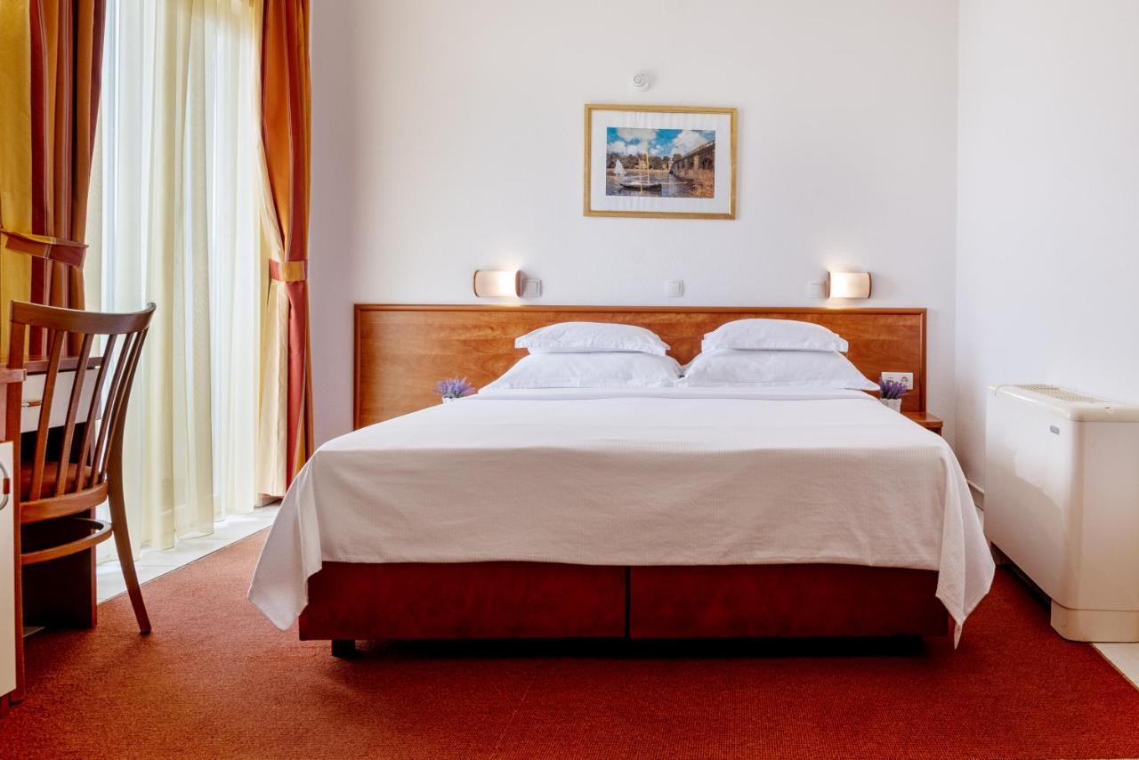 Hotel Posejdon Неум Экстерьер фото